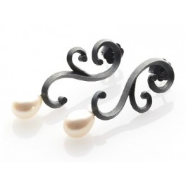 Pearl Swirl Earrings (Long)